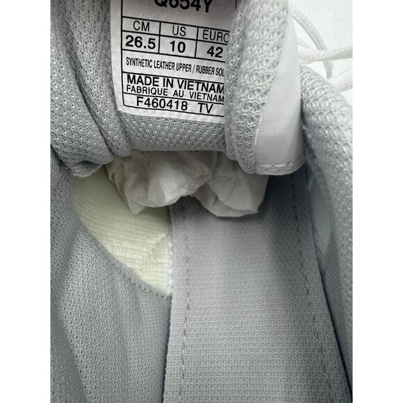 Asics CHEER 8 Women's NEW Athletic Sneaker White/Silver US Size 10 Medium - Picture 10 of 11